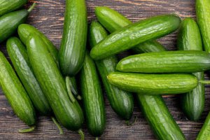 Amerykański rynek produktów rolnych mieszany, gdy ceny pomidorów rosną, a ceny ogórków spadają.