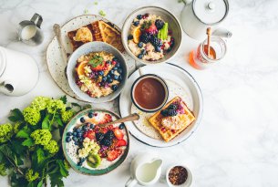 Trendy cateringowe 2026 — co zamawiają firmy i czego oczekują goście?