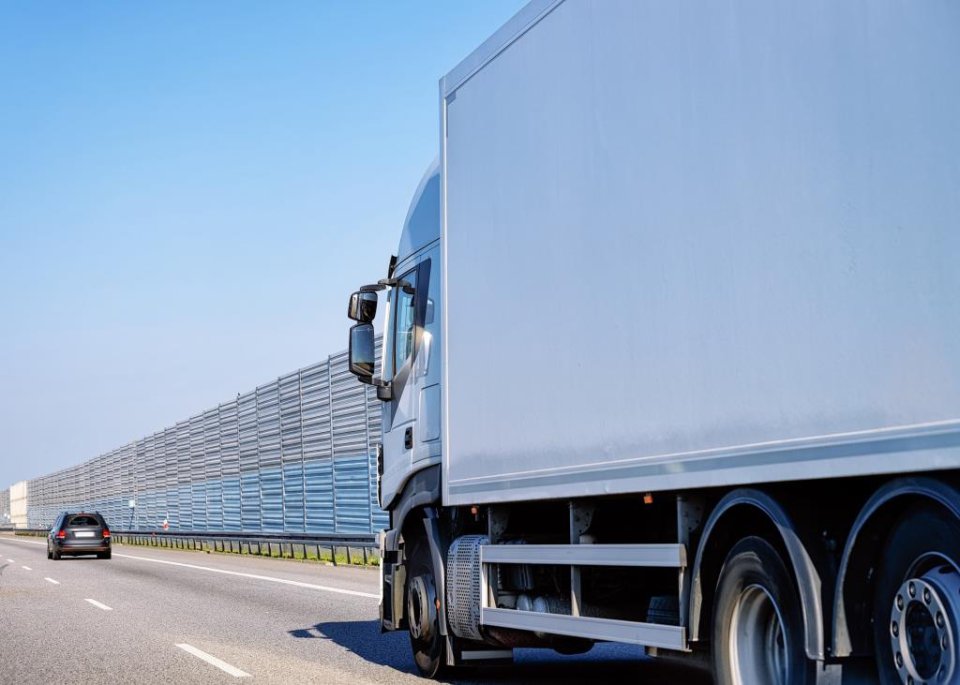 Ochrona przyszłości florykultury Etiopii w obliczu burz geopolitycznych i rzeczywistości transportowej