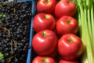 Handlowe podsumowanie dnia: aronia i jabłka w centrum handlu, kupujący szukają aronii przemysłowej i jabłek do sortowania