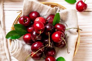 Zestawienie wyselekcjonowanych wiśni i odświeżenie marki w centrum uwagi.